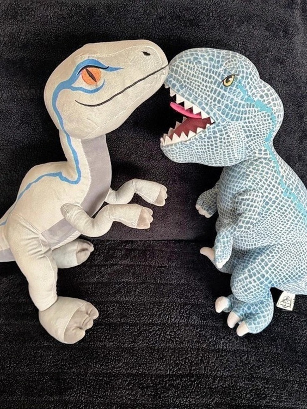 Jurassic World Dominion Blue & T-Rex Plush Set Blue & White